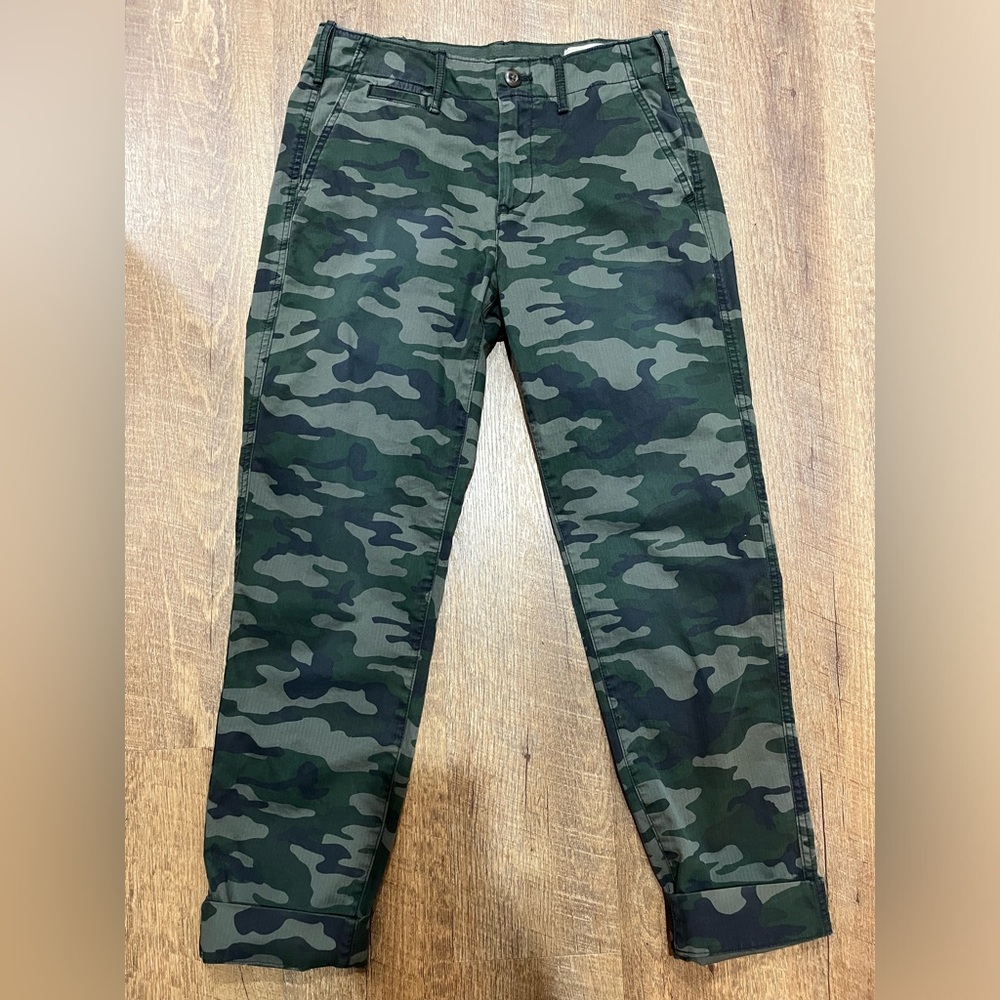 Gap straight Camo pants